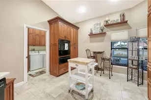 5968 Rachele Dr, Sarasota, FL 34243 - Photo 23