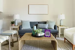 4092 Gold Dust Ln, Sarasota, FL 34243 - Photo 5