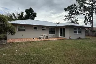 4030 Asbury Pl, Sarasota, FL 34233 - Photo 13