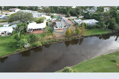 3016 Tanglewood Drive, Sarasota, FL 34239 - Photo 7