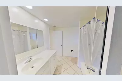 3016 Tanglewood Drive, Sarasota, FL 34239 - Photo 31