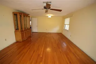 3016 Tanglewood Dr, Sarasota, FL 34239 - Photo 25