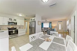 4424 87th St Ct W Street W, Bradenton, FL 34210 - Photo 9