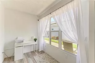 9810 Dorado Ave, Bradenton, FL 34210 - Photo 11