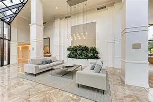 545 Sanctuary Dr, Longboat Key, FL 34228 - Photo 5