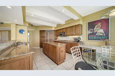 545 Sanctuary Drive #B506, Longboat Key, FL 34228 - Photo 9