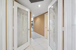 545 Sanctuary Dr, Longboat Key, FL 34228 - Photo 13