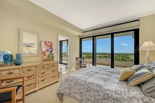 545 Sanctuary Dr, Longboat Key, FL 34228 - Photo 17