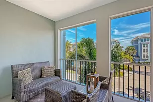 388 Aruba Cir, Bradenton, FL 34209 - Photo 9