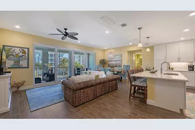 388 Aruba Circle #201, Bradenton, FL 34209 - Photo 5