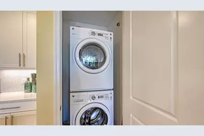 388 Aruba Circle #201, Bradenton, FL 34209 - Photo 31