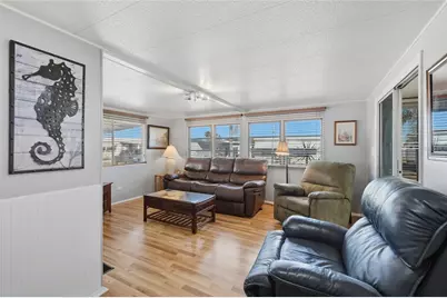 5619 Bayshore Road #111, Palmetto, FL 34221 - Photo 7