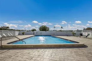 5619 Bayshore Rd, Palmetto, FL 34221 - Photo 3