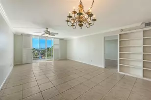 101 S Gulfstream Ave, Sarasota, FL 34236 - Photo 3