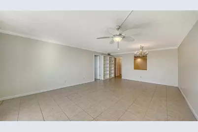 101 S Gulfstream Avenue #5J, Sarasota, FL 34236 - Photo 13