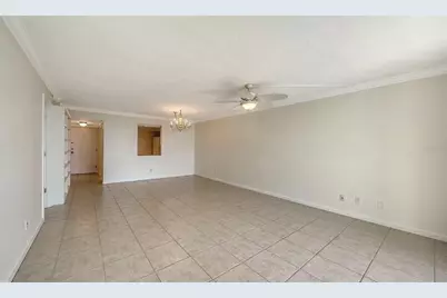101 S Gulfstream Avenue #5J, Sarasota, FL 34236 - Photo 11