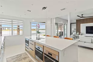 6427 Moorings Point Cir, Lakewood Ranch, FL 34202 - Photo 11