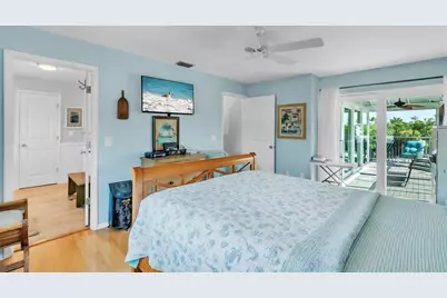 8302 Marina Drive, Holmes Beach, FL 34217 - Photo 17