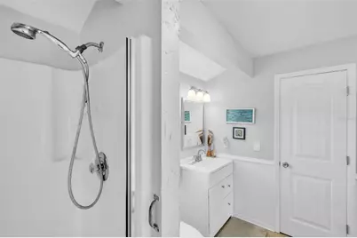 8302 Marina Drive, Holmes Beach, FL 34217 - Photo 19
