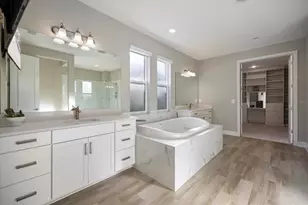 5616 Soft Skies Dr, Sarasota, FL 34238 - Photo 19