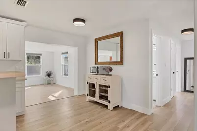 4970 Brookmeade Drive, Sarasota, FL 34232 - Photo 13