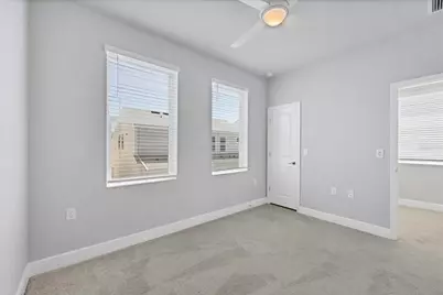 2340 Lindstrom Street, Sarasota, FL 34237 - Photo 25