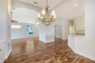 6519 Oakland Hills Dr, Lakewood Ranch, FL 34202 - Photo 9