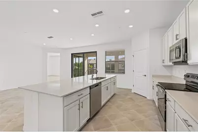 5608 Summit Pointe Circle #103, Bradenton, FL 34210 - Photo 9