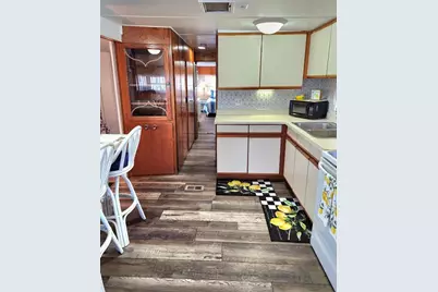 1912 Iowa Avenue, Bradenton, FL 34207 - Photo 17