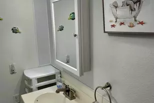 1912 Iowa Ave, Bradenton, FL 34207 - Photo 25