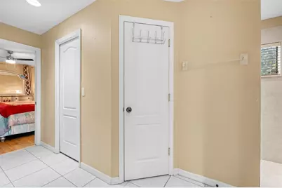 3381 Houle Avenue, Sarasota, FL 34232 - Photo 23