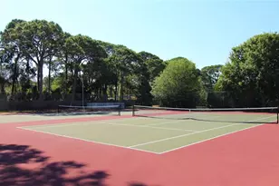 2700 Coconut Bay Ln, Sarasota, FL 34237 - Photo 19