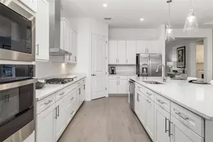 5617 Lightning Whelk Ln, Lakewood Ranch, FL 34211 - Photo 11