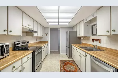 4250 Shamrock Drive, Venice, FL 34293 - Photo 15