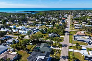 4250 Shamrock Dr, Venice, FL 34293 - Photo 5