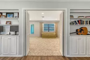 4250 Shamrock Dr, Venice, FL 34293 - Photo 19