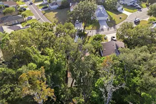 331 Bearded Oaks Cir, Sarasota, FL 34232 - Photo 33