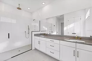 17920 Palmiste Dr, Bradenton, FL 34202 - Photo 27