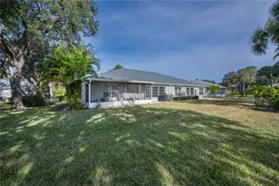 824 Manchester Woods Dr, Sun City Center, FL 33573 - Photo 5