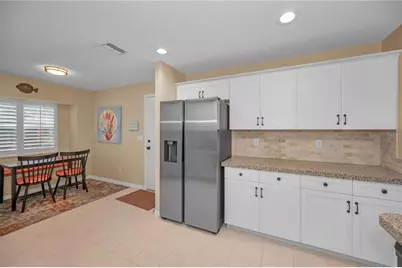 824 Manchester Woods Drive #48, Sun City Center, FL 33573 - Photo 15