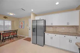 824 Manchester Woods Dr, Sun City Center, FL 33573 - Photo 15