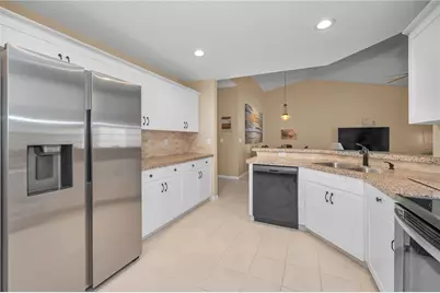 824 Manchester Woods Drive #48, Sun City Center, FL 33573 - Photo 13