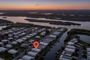 712 Blackburn Blvd, North Port, FL 34287 - Photo 35