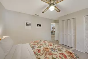 4716 Oak Forest Dr W, Sarasota, FL 34231 - Photo 13