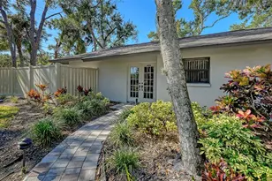 4716 Oak Forest Dr W, Sarasota, FL 34231 - Photo 21