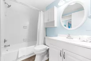 102 68th St, Holmes Beach, FL 34217 - Photo 11