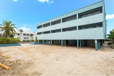 102 68th Street #102, Holmes Beach, FL 34217 - Photo 39