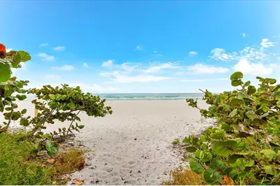 102 68th Street #102, Holmes Beach, FL 34217 - Photo 33