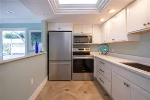 1200 E Peppertree Ln, Sarasota, FL 34242 - Photo 67