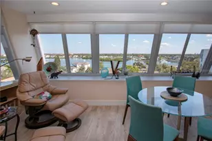 1200 E Peppertree Ln, Sarasota, FL 34242 - Photo 31